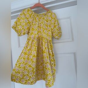 Hanna Andersson Yellow Daisy and Ladybug Puff-Sleeve Dress Size 4